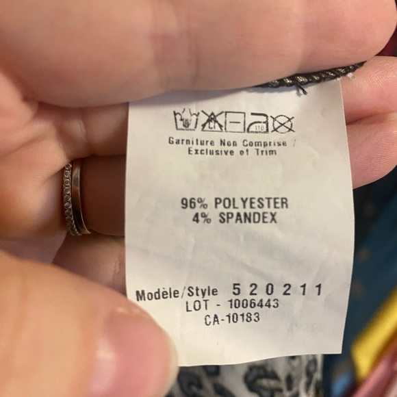 Cartise Top - Picture 6 of 6